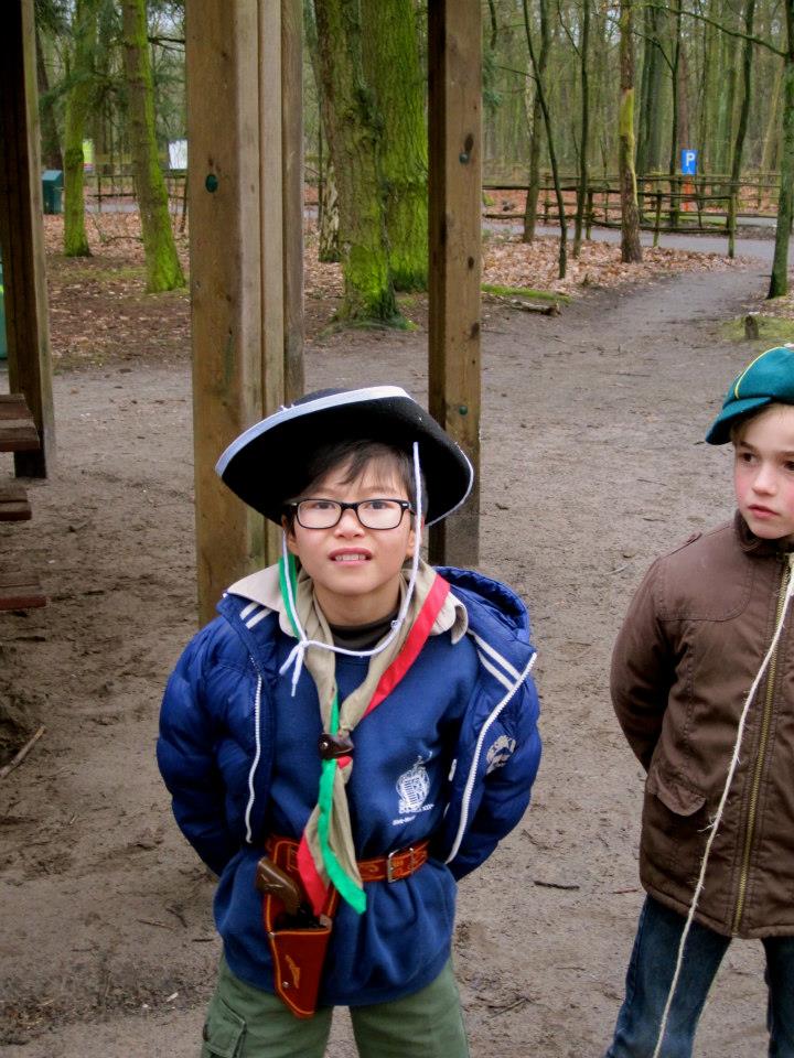 Sint-Martinus den XIIde - CowboySpel Welpen Kiewit 2012